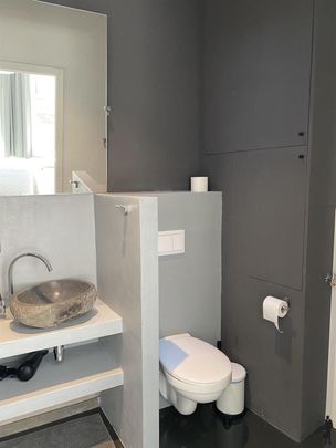 Gemeubeld appartement in een zijstraat van de Meir! - Photo 1
