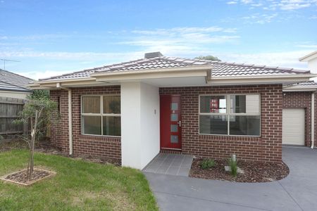 4/1 Hillside Road, Rosanna - Photo 2