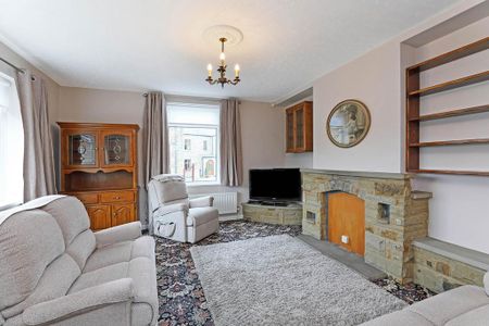 3 bedroom detached house to rent - Photo 5