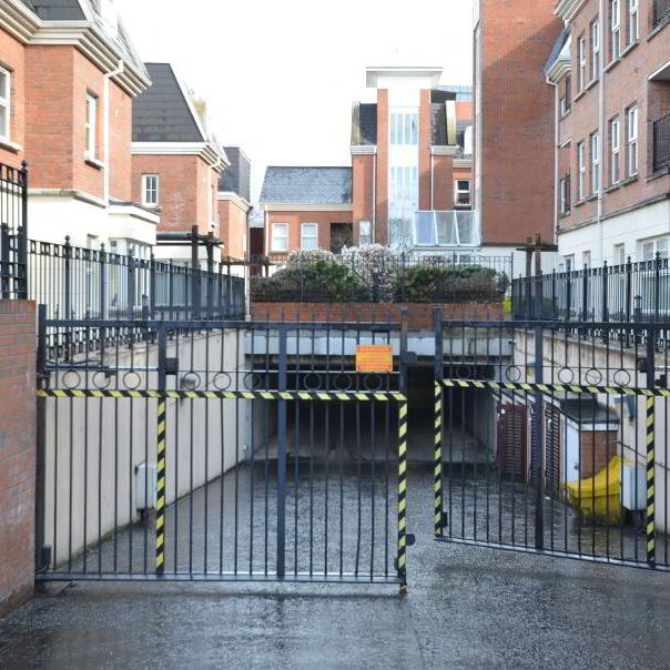 37 Ashley Courtyard, 1a Fane Street, Belfast, BT9 7JS - Photo 1