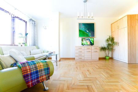 Ursynów, ul. Wilhelma Konrada Roentgena - Photo 5