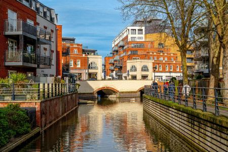 3 bedroom apartment to rent - Photo 5