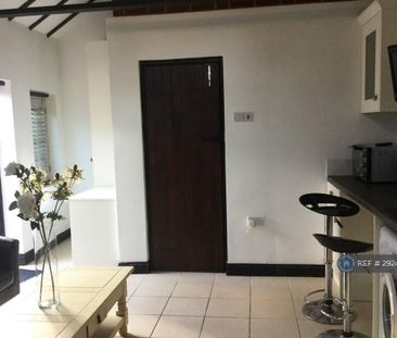 1 bedroom bungalow to rent - Photo 4