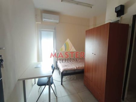 Studio/Γκαρσονιέρα για ενοικίαση Κέντρο (Χαριλάου) - Photo 2