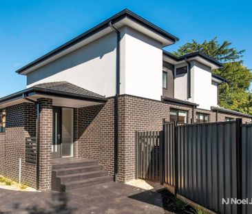 2/8 Fyfe Avenue, RINGWOOD - Photo 2