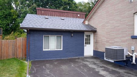 For Lease - 117 William Street Unit# Coach House, Whitchurch-Stouffville, Ontario - Photo 2