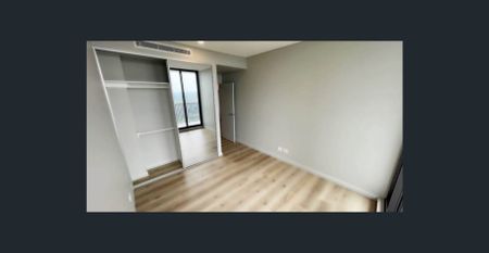 LUXURY, LOCATION AND LIFESTYLE! - Photo 4