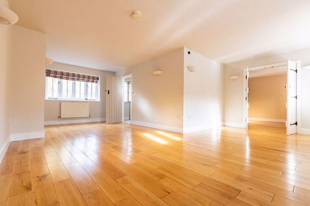 2 bedroom semi-detached house to rent - Photo 1