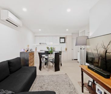 1Bedrooms, 1Bathrooms - Photo 1