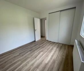 Location Appartement 3 pièces 55 m2 à Niort - Photo 3