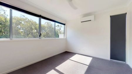 Spacious Modern Home near Parks&comma; Lake & Sunshine Coast Hospital – Perfect for Relaxed Living&excl; - Photo 4