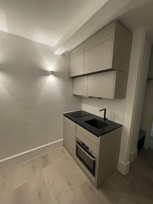Studio to rent - Photo 1