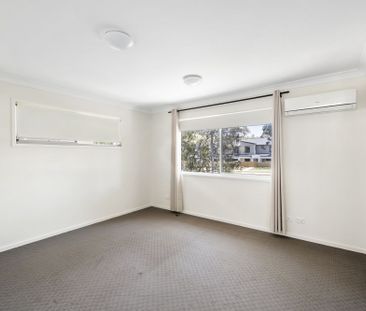 "Evergreen Grove" Townhouse - Photo 2