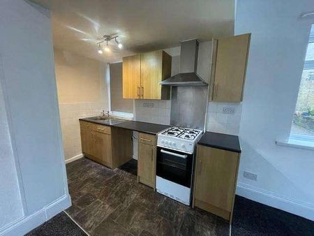 Campbell Street, Queensbury, BD13 - Photo 4