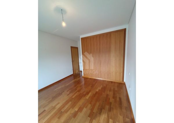 Apartamento T3 em Braga