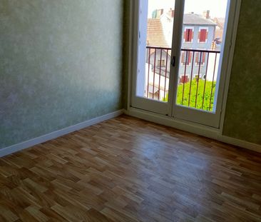 Location Appartement 3 pièces 63m² VARENNES SUR ALLIER 03150 - Photo 4