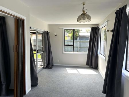 Three Bedroom Home - Photo 3