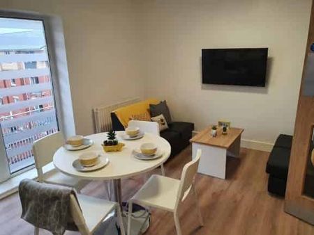 Gold Ensuite - Photo 3