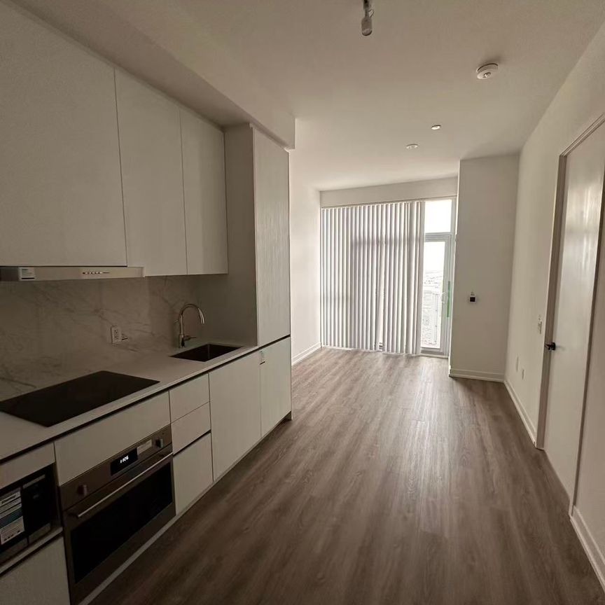 For Lease - 8 Interchange Way Unit# 3703, Vaughan, Ontario - Photo 1