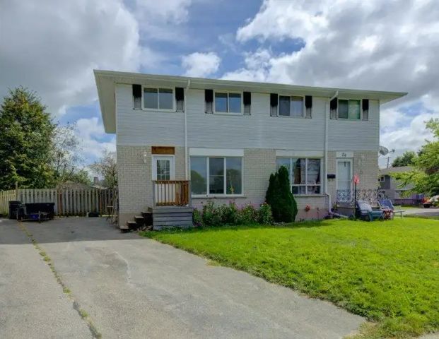 18 WINTER Court — 3 Bedroom - Photo 1