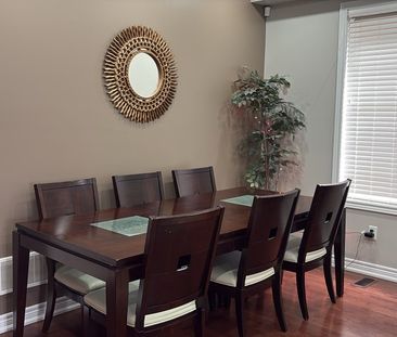 For Lease - 16 Twin Falls Road, Brampton, Ontario - Photo 6