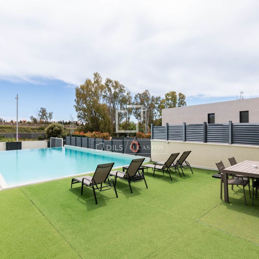 Excellent 7 Bedroom house / villa for rent in El Poal, Barcelona - Photo 1