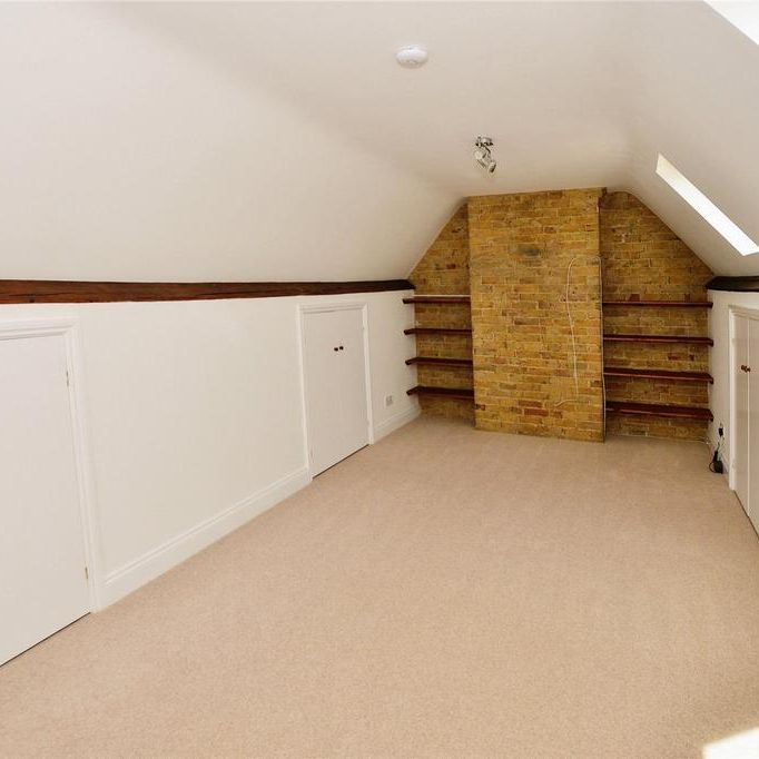 3 bedroom terraced house to rent - Photo 1