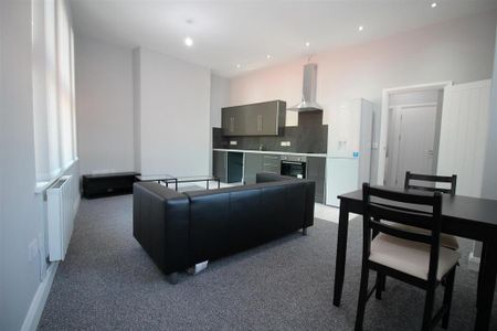 1 bedroom apartment to rent - Photo 4