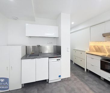 Location Appartement 2 pièces 42m² LYON 8ème - Photo 1