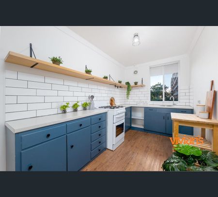 2/12 Murray Avenue, Mosman Park, WA 6012 - Photo 5