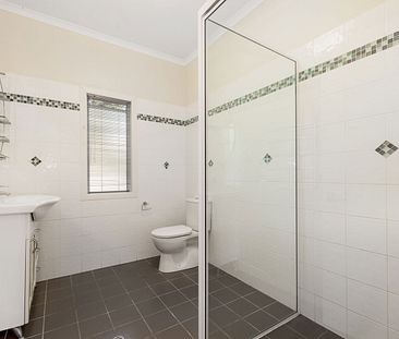 7 MUNDIN STREET, PETRIE - Photo 4