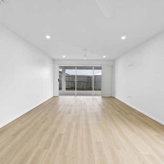 New Family Home - Photo 1