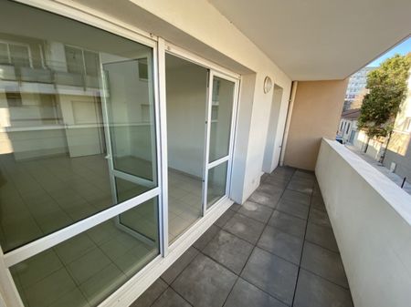 Nîmes - T2 - 41,51m² - Photo 2