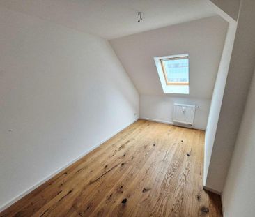 Einziehen und wohlfühlen: Modern sanierte Maisonette Wohnung mit ho... - Photo 4