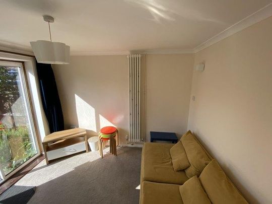 3 bedroom house share to rent - Photo 1