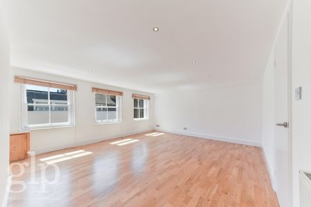 2 Bedroom Flat, Berwick Street W1F - Photo 4