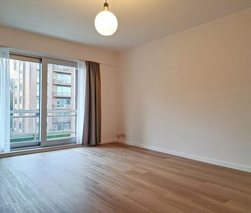 Te huur - Appartement in Wezembeek-Oppem - Photo 4