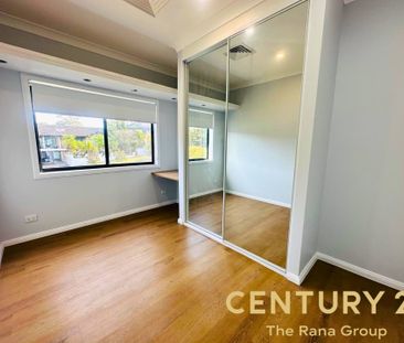 Beautifully Renovated 3-Bedroom Home Just a Short Walk from Toongab... - Photo 3