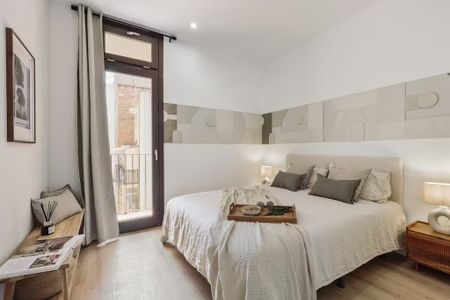 Carrer de Sepúlveda, Barcelona, Catalonia 08015 - Photo 4