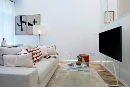 Calle Castilla, Sevilla, Andalusia 41010 - Photo 5