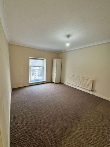 Penrhiwfer Road, Tonypandy, CF40 - Photo 3