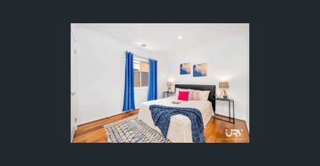 Stylish & Spacious Family Home in a Prime Location! - Photo 4