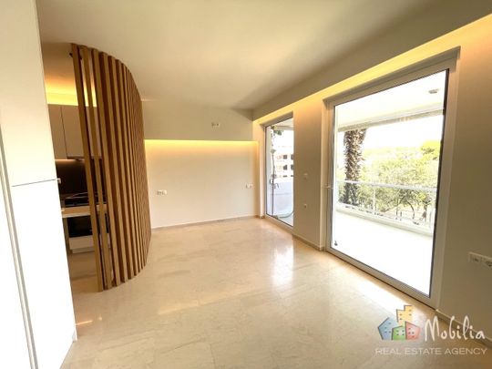 Apartment for rent - Photo 1