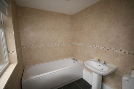 67 Ebor Drive, Tate's Avenue, Belfast, BT12 6NN - Photo 5