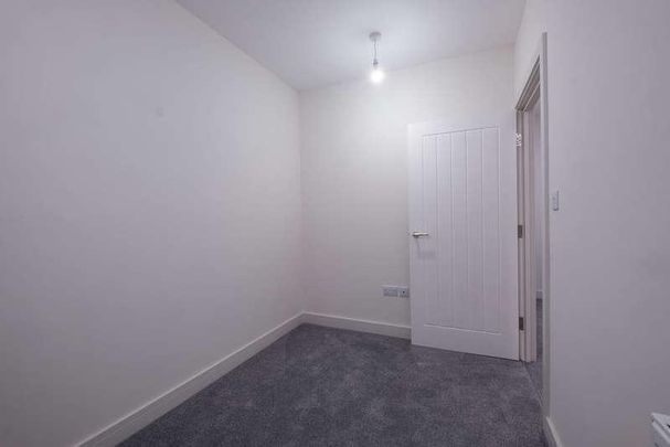 King Street, Cottingham, HU16 - Photo 1