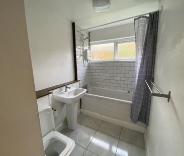 Cliftonville Court, Northampton - Photo 6