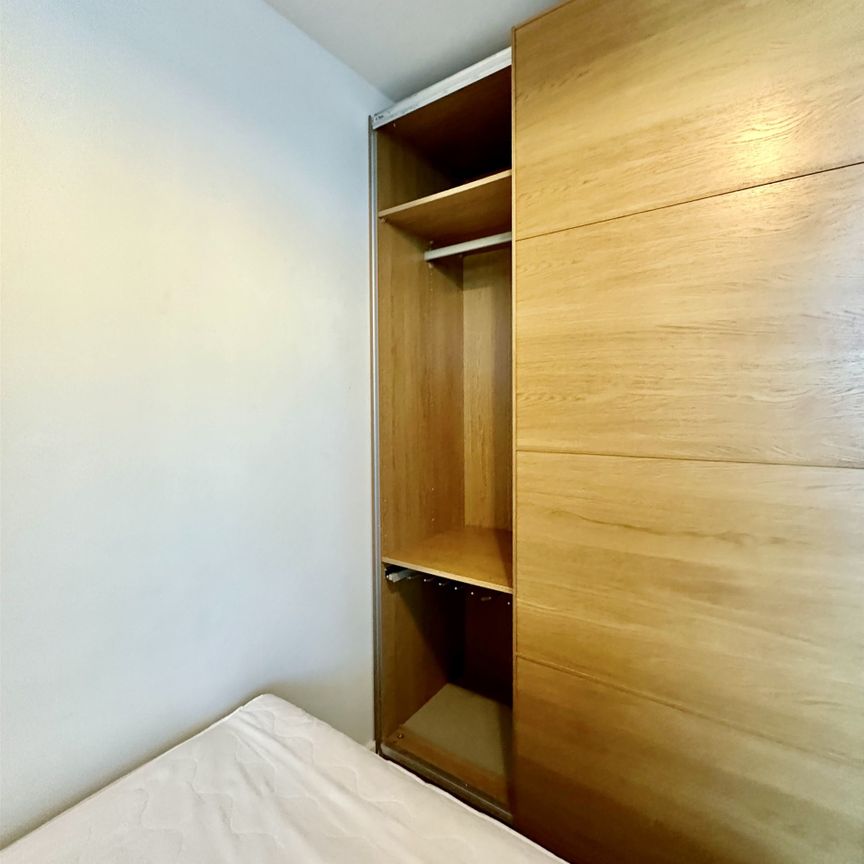 Ross Way, London - Photo 1