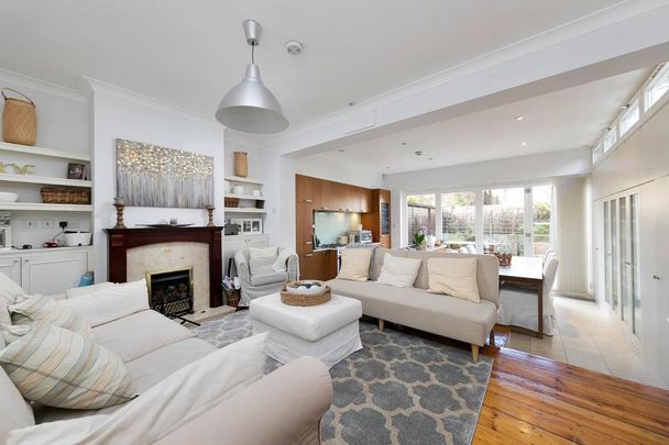 3 bedroom house to rent - Photo 1