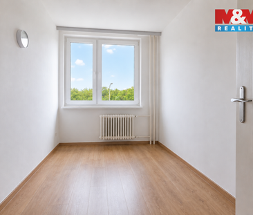 Pronájem bytu 3+kk 53 m², Lodžská 464, Praha - Photo 3