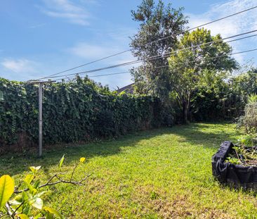 2/90 Haverstock Road, Mount Albert, Auckland - Photo 1